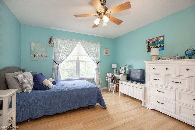 33316 Ambleside Drive, Avon Lake, OH 44012