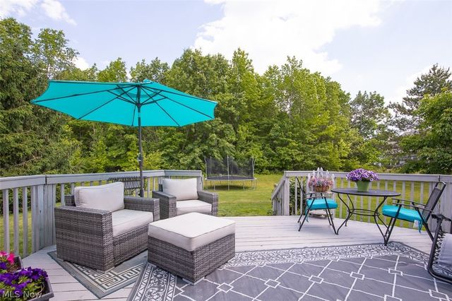 33316 Ambleside Drive, Avon Lake, OH 44012