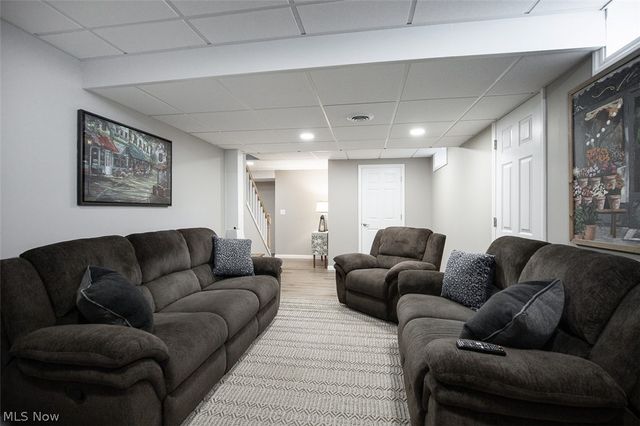 33316 Ambleside Drive, Avon Lake, OH 44012