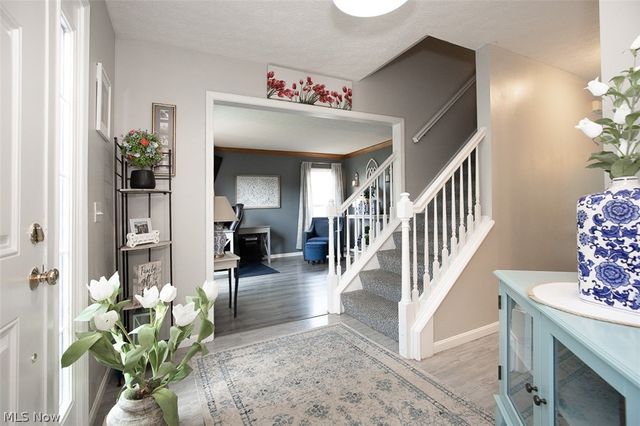 33316 Ambleside Drive, Avon Lake, OH 44012