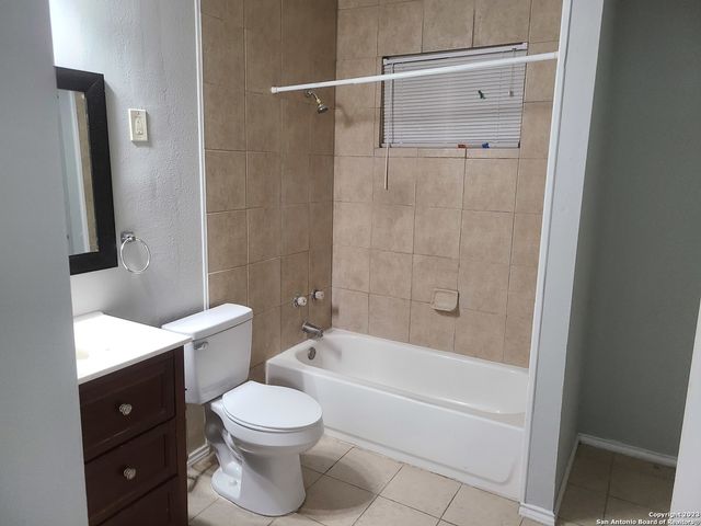 523 Trudell, San Antonio, TX 78213