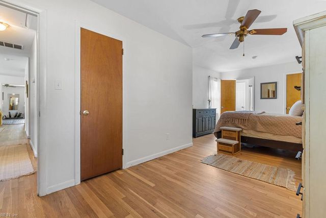 3248 Providence RD, Hayes, VA 23072