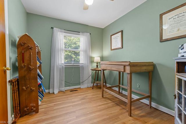 3248 Providence RD, Hayes, VA 23072