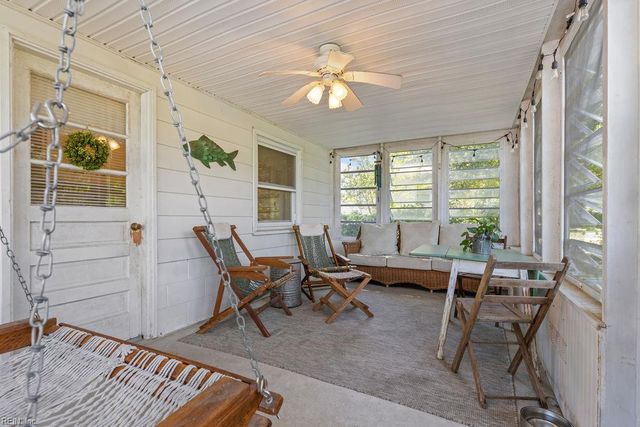 3248 Providence RD, Hayes, VA 23072