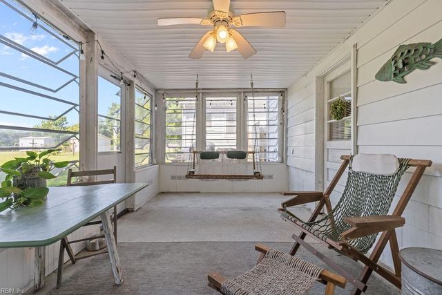 3248 Providence RD, Hayes, VA 23072
