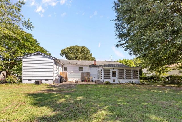 3248 Providence RD, Hayes, VA 23072