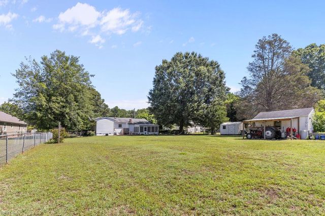 3248 Providence RD, Hayes, VA 23072