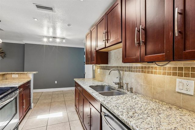 1009 COOLWOOD PLACE, Brandon, FL 33511