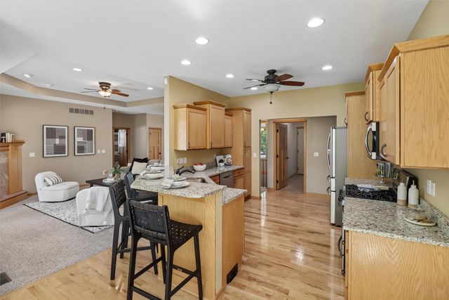 520 Crescent Lane, Norwalk, IA 50211