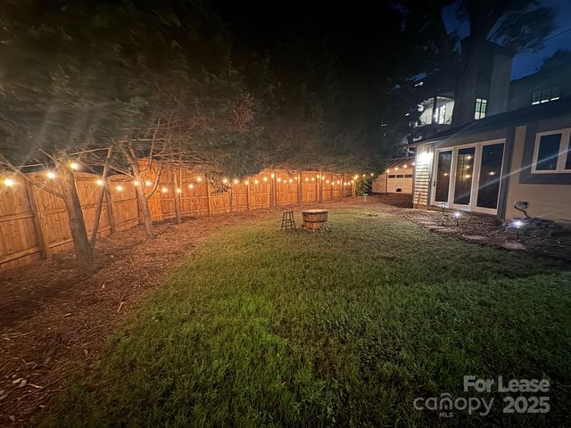 716 E Woodlawn Road, Charlotte, NC 28209