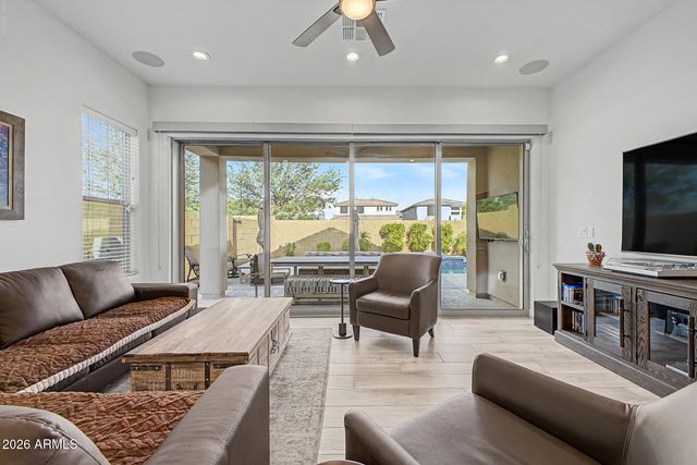 21641 N 59TH Street, Phoenix, AZ 85054