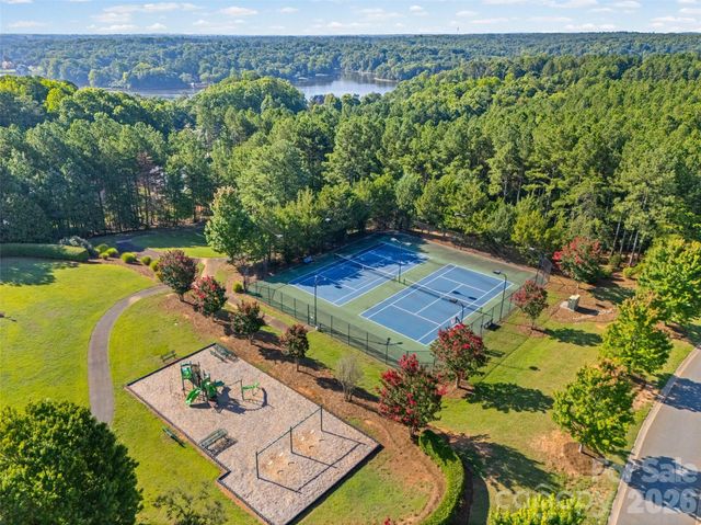 2117 Wood Clough Court 341, Belmont, NC 28012