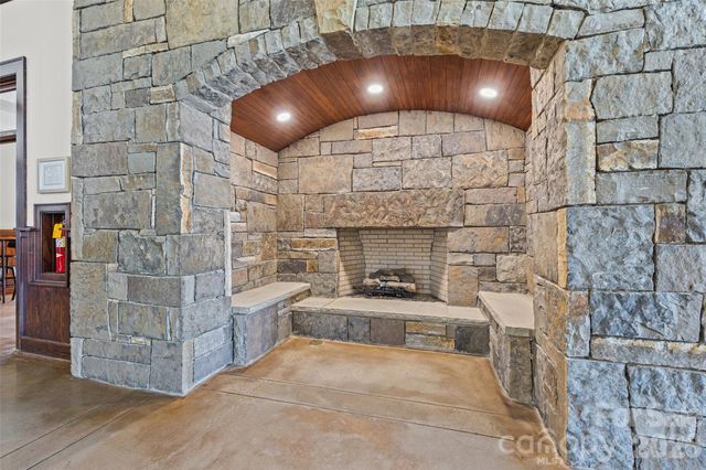 2117 Wood Clough Court 341, Belmont, NC 28012