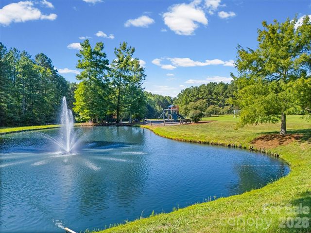 2117 Wood Clough Court 341, Belmont, NC 28012
