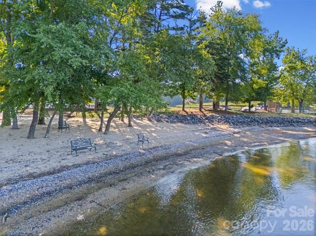 2117 Wood Clough Court 341, Belmont, NC 28012