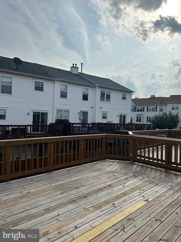 6850 SIGNATURE CIR, Alexandria, VA 22310