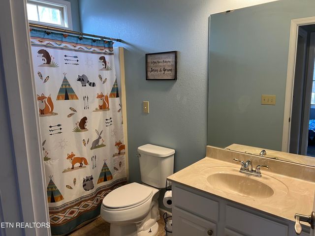 2034 Keno Drive, Crossville, TN 38572