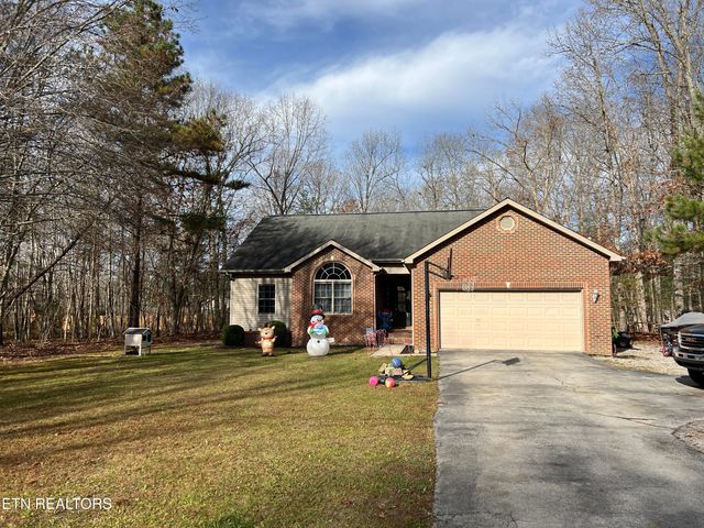 2034 Keno Drive, Crossville, TN 38572