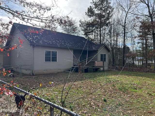 2034 Keno Drive, Crossville, TN 38572