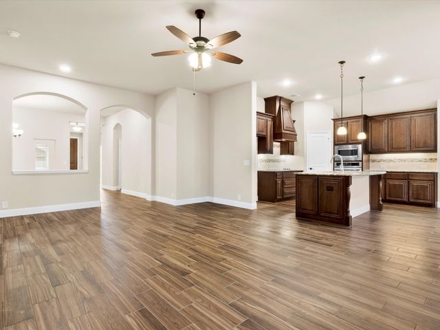 10213 Fox Manor Trail, Fort Worth, TX 76131