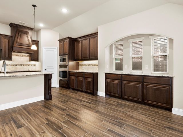 10213 Fox Manor Trail, Fort Worth, TX 76131