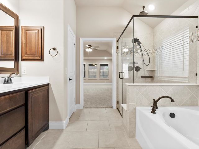 10213 Fox Manor Trail, Fort Worth, TX 76131