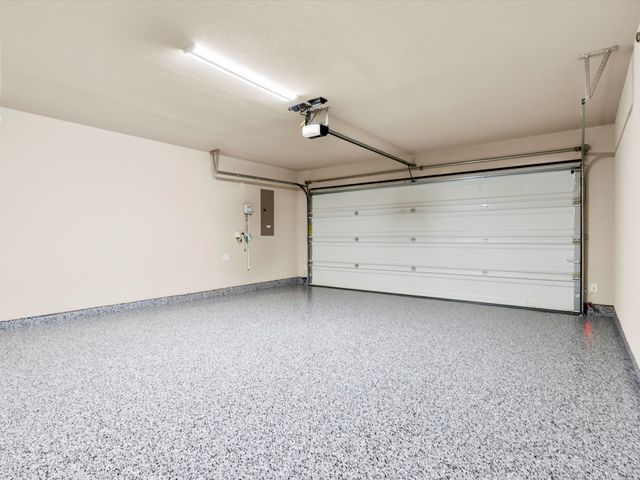 10213 Fox Manor Trail, Fort Worth, TX 76131