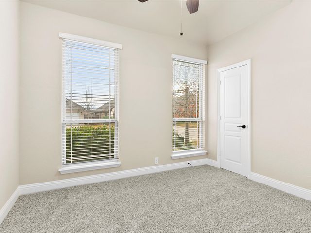 10213 Fox Manor Trail, Fort Worth, TX 76131