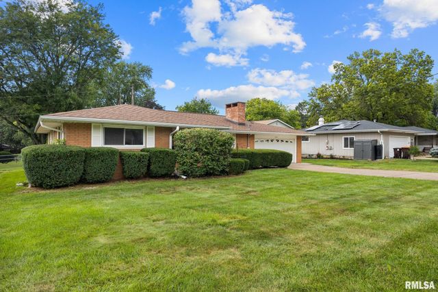 4725 N NELSON Avenue, Peoria, IL 61614