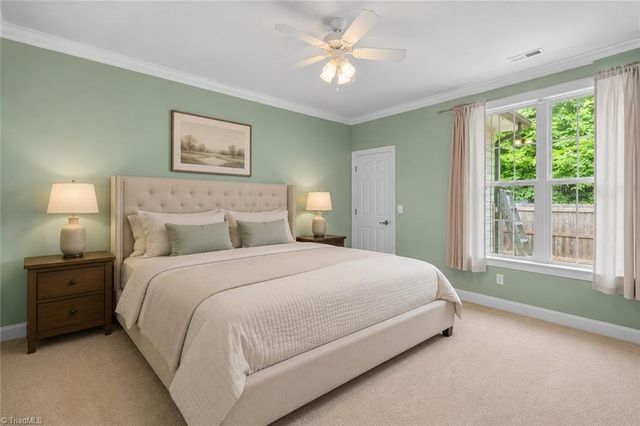 14 Rhododendron Drive, Greensboro, NC 27455