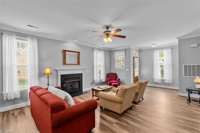 14 Rhododendron Drive, Greensboro, NC 27455