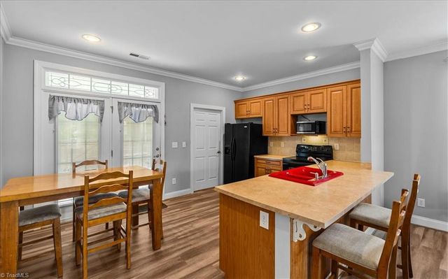 14 Rhododendron Drive, Greensboro, NC 27455