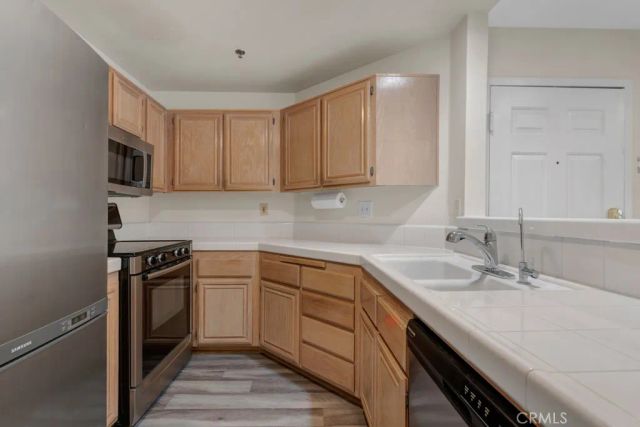 5744 Oak Bend Lane 203, Oak Park, CA 91377