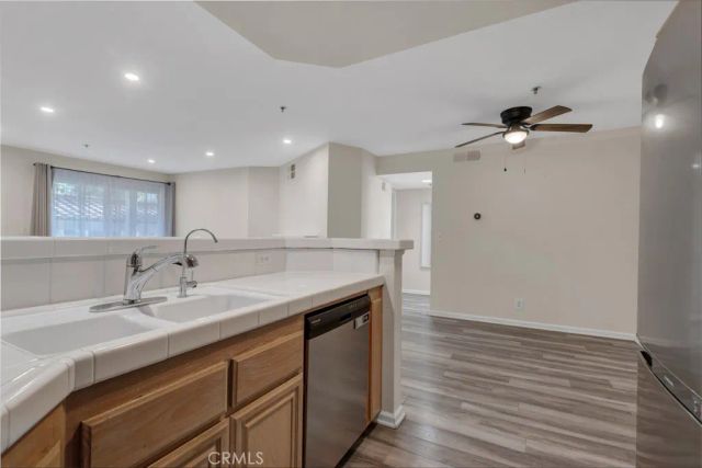 5744 Oak Bend Lane 203, Oak Park, CA 91377