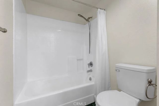 5744 Oak Bend Lane 203, Oak Park, CA 91377