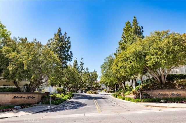 5744 Oak Bend Lane 203, Oak Park, CA 91377