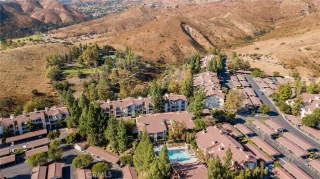 5744 Oak Bend Lane 203, Oak Park, CA 91377