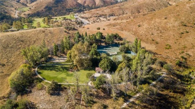 5744 Oak Bend Lane 203, Oak Park, CA 91377