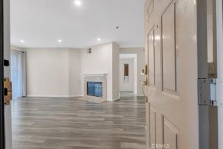 5744 Oak Bend Lane 203, Oak Park, CA 91377