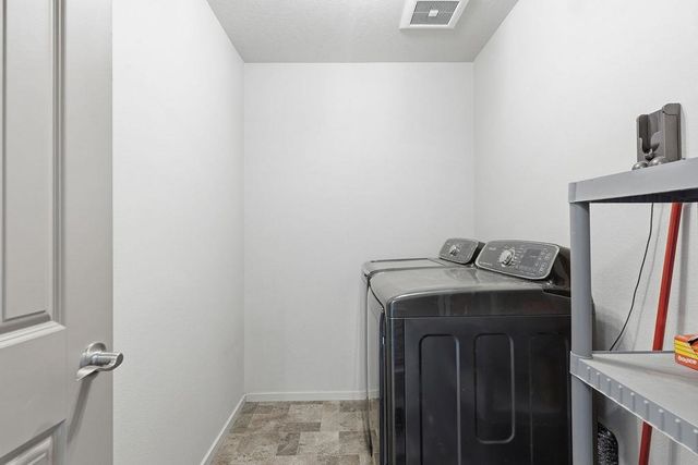 8997 N Cheltenham Ct, Spokane, WA 99208