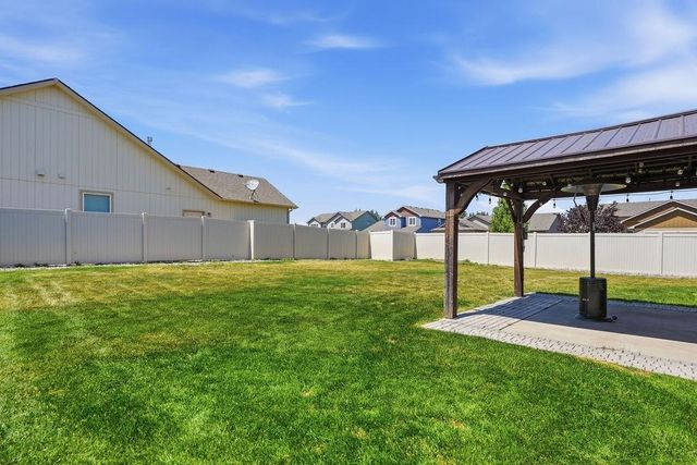 8997 N Cheltenham Ct, Spokane, WA 99208