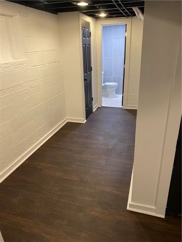 658 Fort Couch road, Upper St Clair, PA 15241