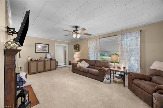 3808 Old Highway 601, Mount Airy, NC 27030