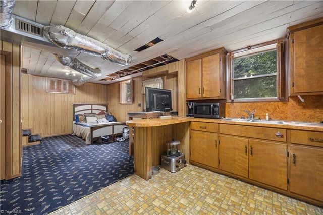 3808 Old Highway 601, Mount Airy, NC 27030