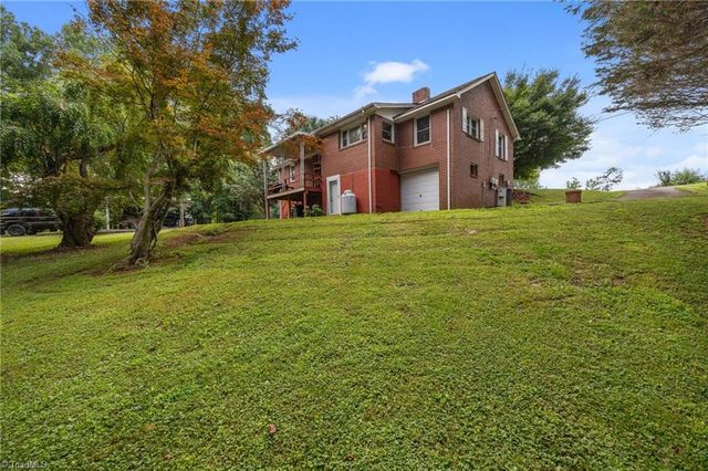 3808 Old Highway 601, Mount Airy, NC 27030
