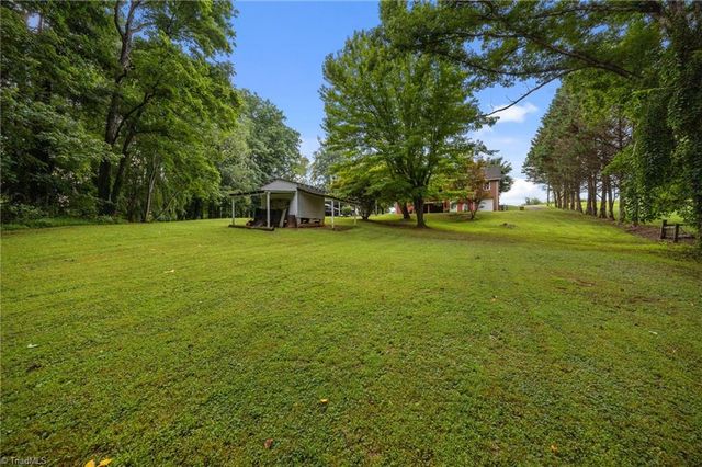 3808 Old Highway 601, Mount Airy, NC 27030