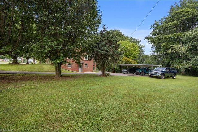 3808 Old Highway 601, Mount Airy, NC 27030