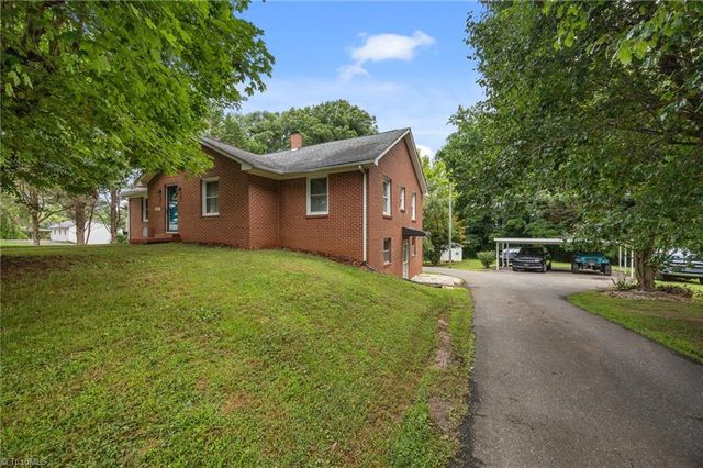 3808 Old Highway 601, Mount Airy, NC 27030