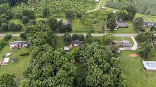 3808 Old Highway 601, Mount Airy, NC 27030