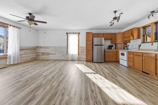 414 SE 14th Street, Brainerd, MN 56401